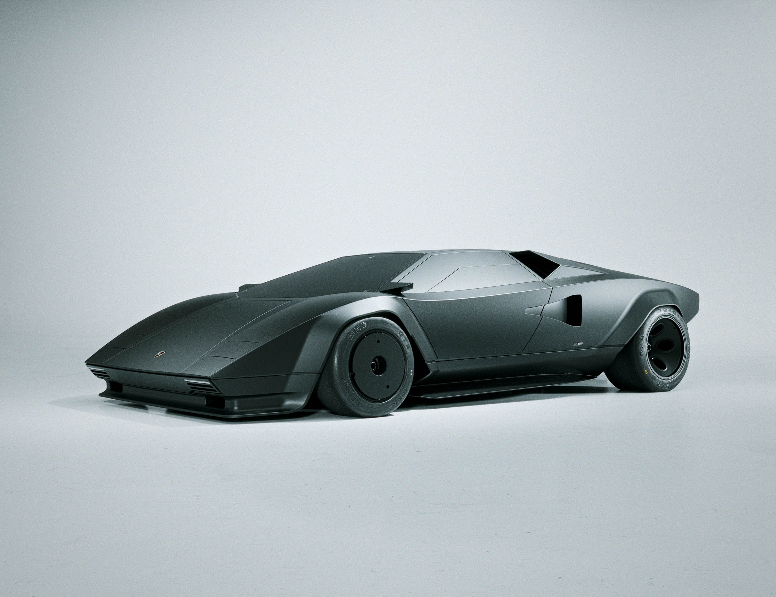 STUDIO_COMPARE_SIDE_BY_SIDE_AT__1.1.1